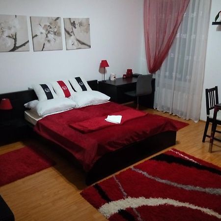 Debrecenter Apartman Habitación foto